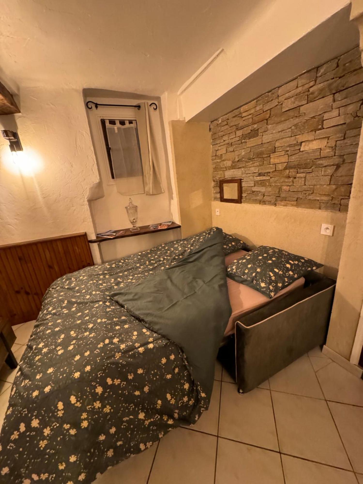 Appartamento Chez Kay Roquebrune-sur Argens Esterno foto